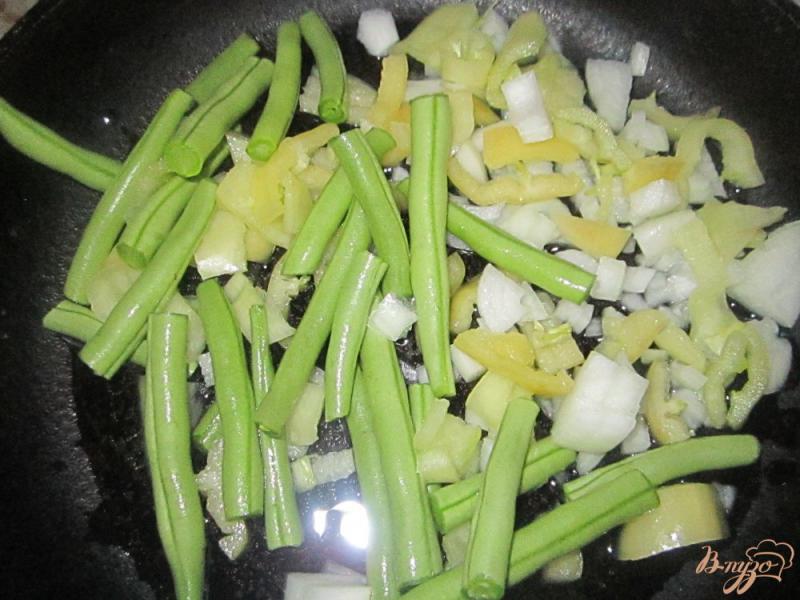 Фото приготовление рецепта: Свиное легкое тушеное с овощами в томате шаг №2