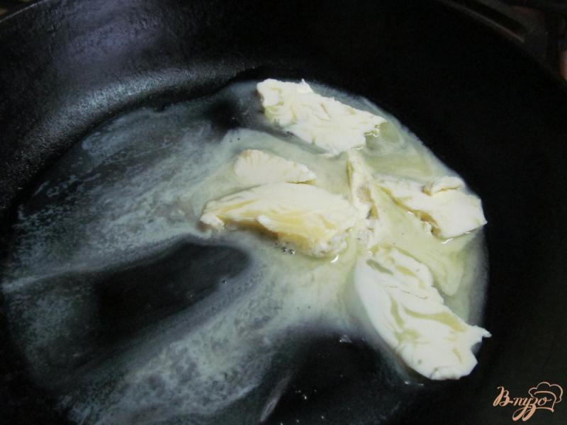 Фото приготовление рецепта: Запеченная цветная капуста с грибами под соусом шаг №1