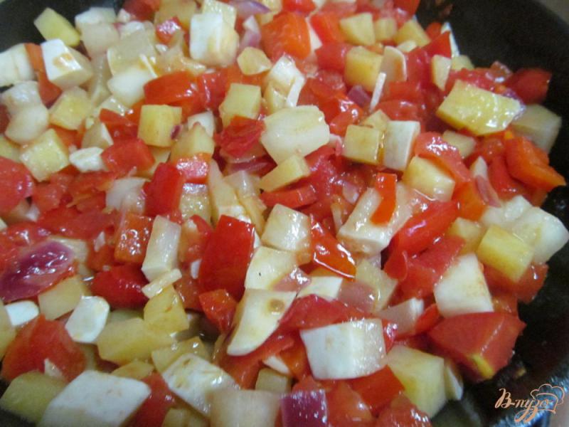 Фото приготовление рецепта: Овощное рагу с патиссоном шаг №2