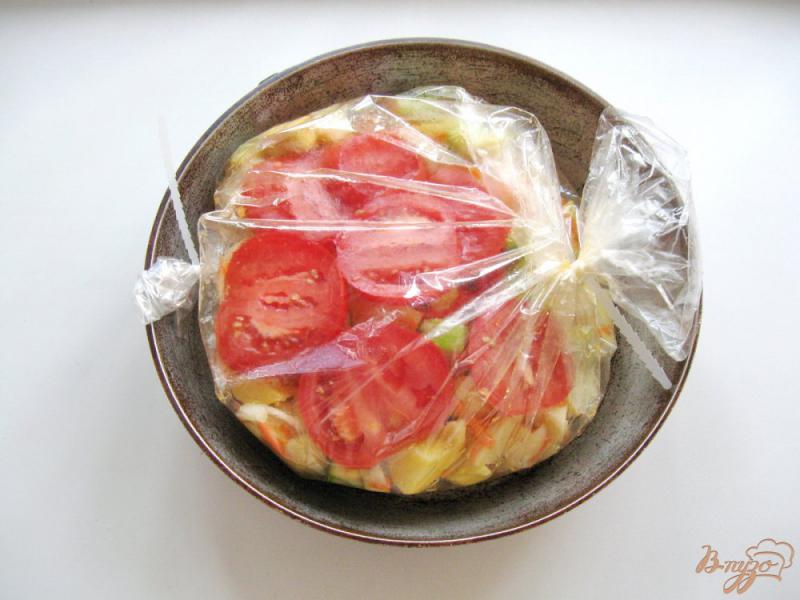 Фото приготовление рецепта: Овощное рагу в рукаве шаг №6