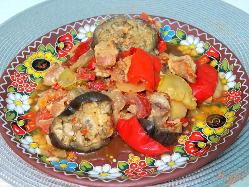 Фото приготовление рецепта: Мясо тушёное с овощами шаг №7