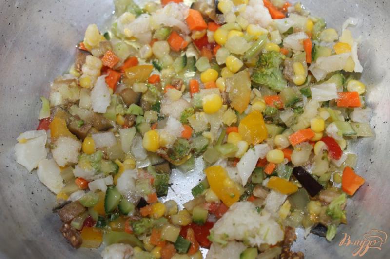 Фото приготовление рецепта: Плов с овощами и томатным соком шаг №3