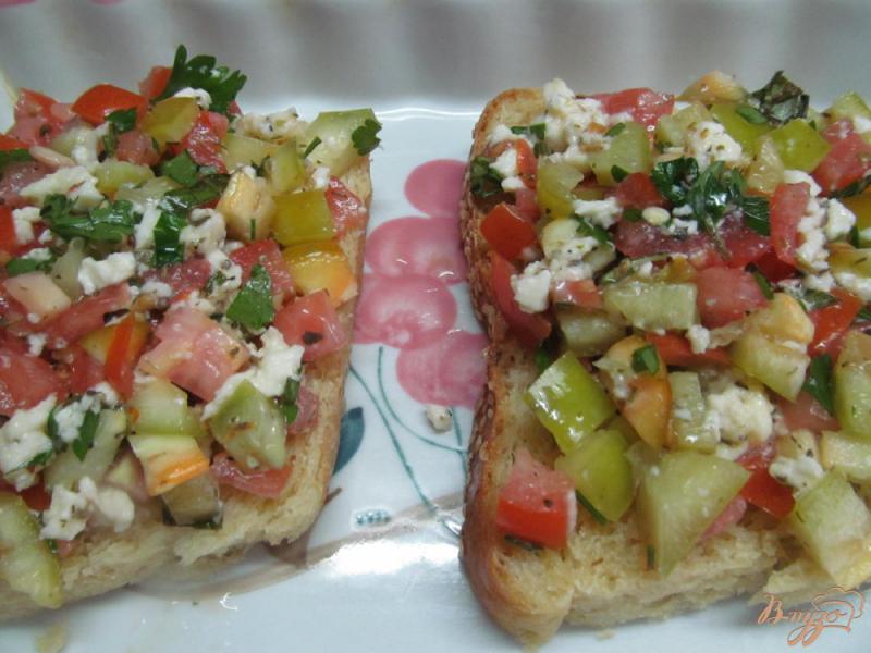 Фото приготовление рецепта: Горячие бутерброды с овощами шаг №5