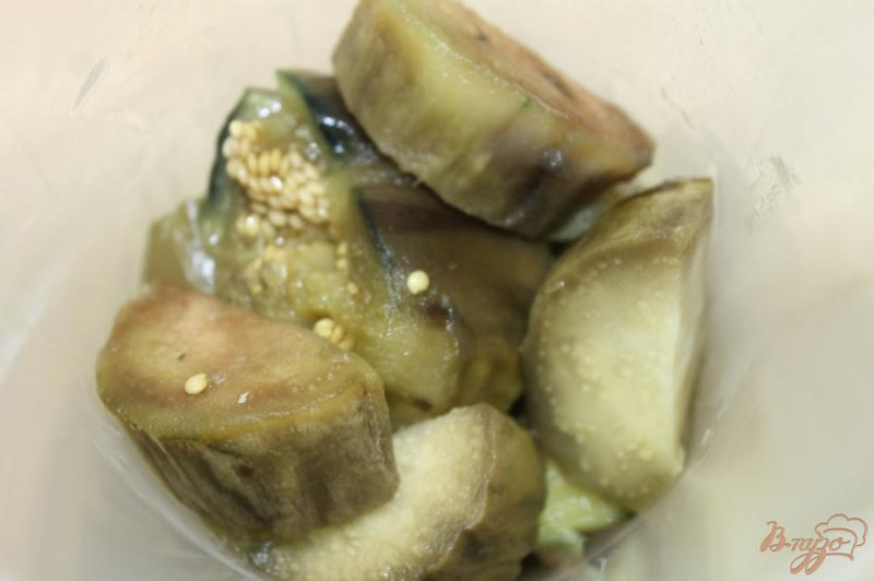 Фото приготовление рецепта: Фарш из баклажан в заморозку шаг №3