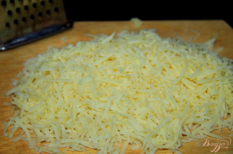 Фото приготовление рецепта: Жареные кабачки с сыром шаг №2