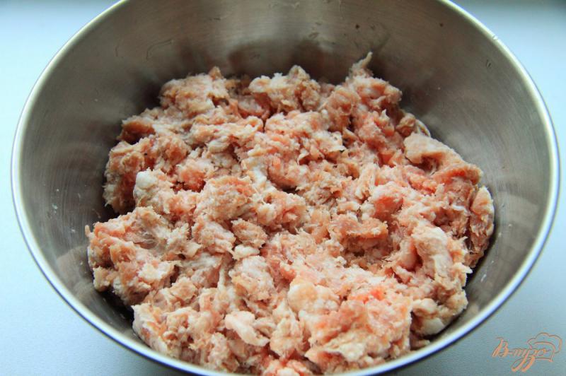 Фото приготовление рецепта: Перец фаршированный мясом и рисом шаг №1