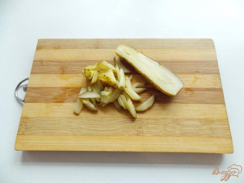 Фото приготовление рецепта: Салат с копченой колбасой и картофелем шаг №1