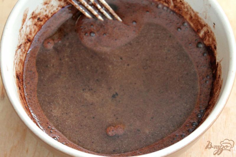 Фото приготовление рецепта: Шоколадное печенье с грецкими орехами шаг №3
