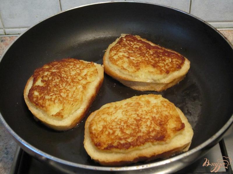Фото приготовление рецепта: Картофельные горячие бутерброды шаг №9