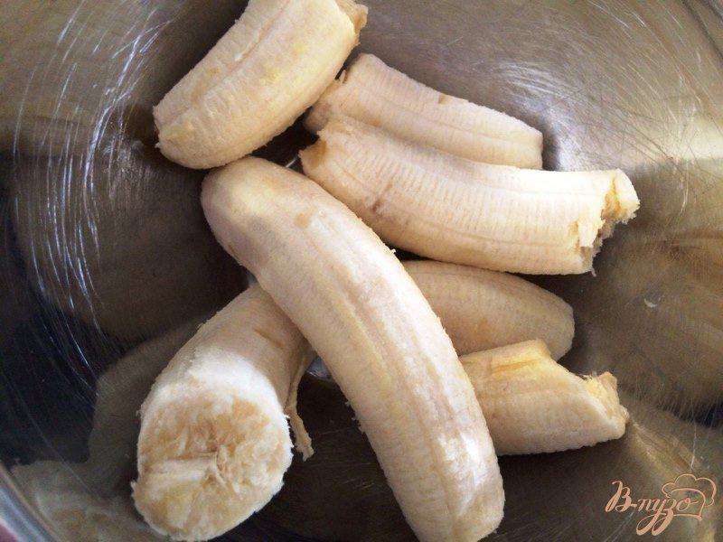 Фото приготовление рецепта: Пирог из банана для деток шаг №1