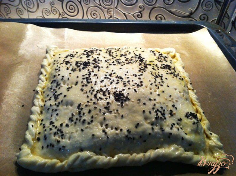 Фото приготовление рецепта: Пирог т«Три сыра» шаг №7