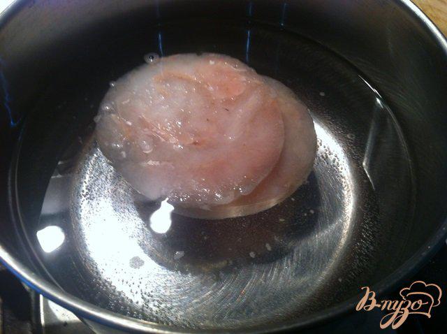 Фото приготовление рецепта: Суп-пюре овощной с рыбой шаг №2