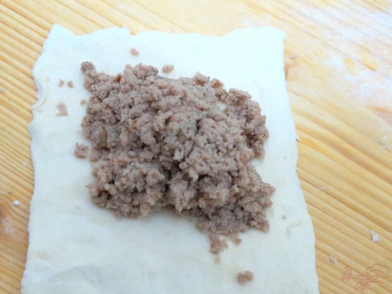 Фото приготовление рецепта: Пирожки  с мясом из теста рубленого в комбайне шаг №8