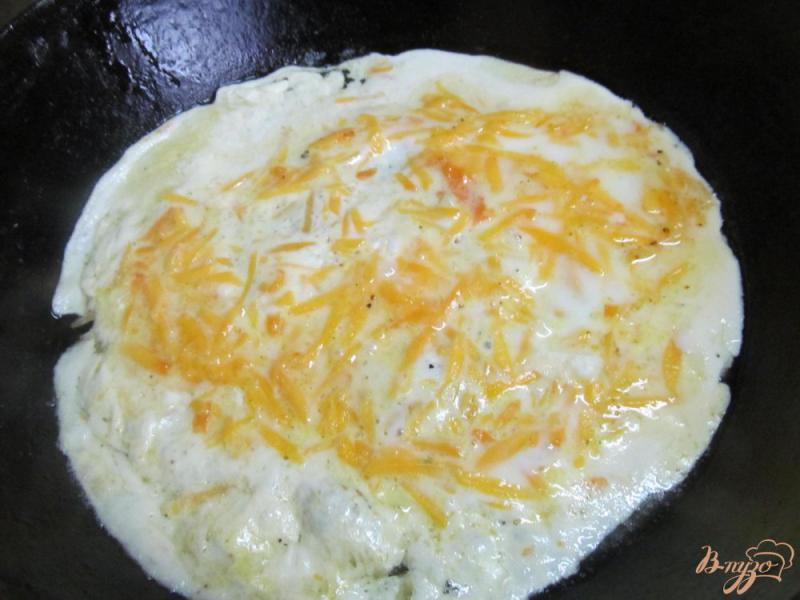 Фото приготовление рецепта: Завтрак из яйца с тыквой шаг №4