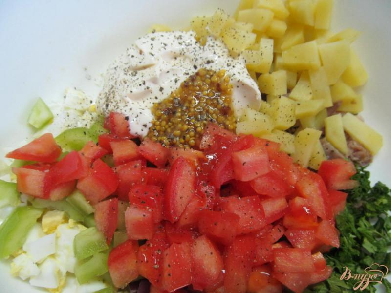 Фото приготовление рецепта: Салат из языка с овощами шаг №4