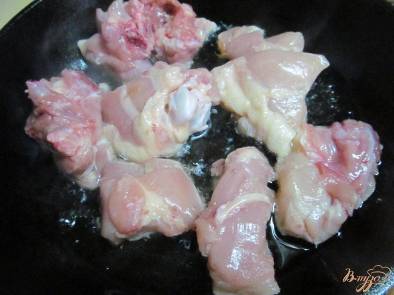Фото приготовление рецепта: Макароны ризони с курицей шаг №1