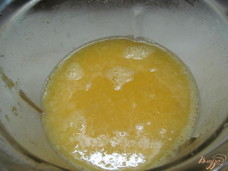 Фото приготовление рецепта: Напиток из тыквы с айвой шаг №3
