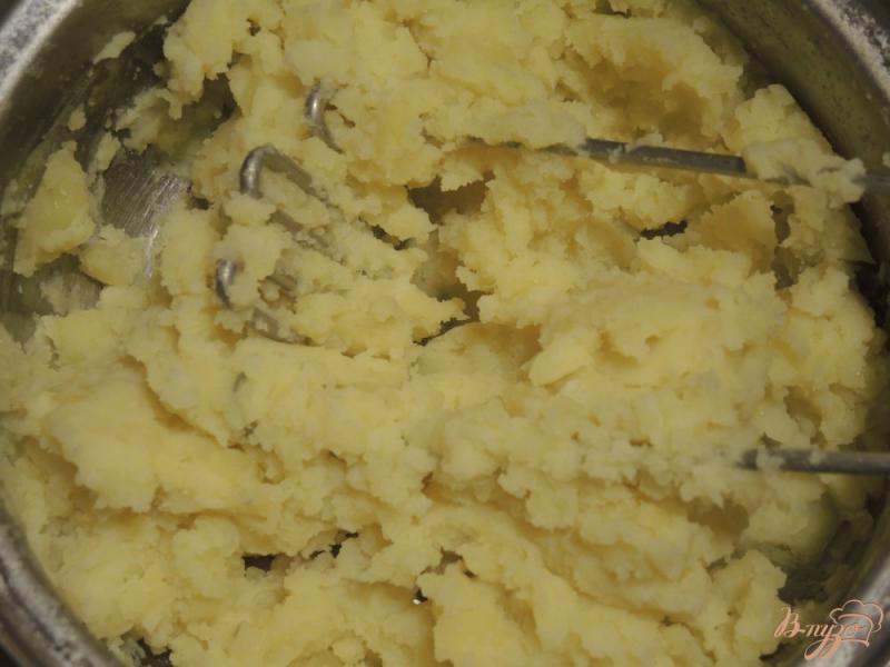 Фото приготовление рецепта: Картофельная запеканка с фаршем шаг №1