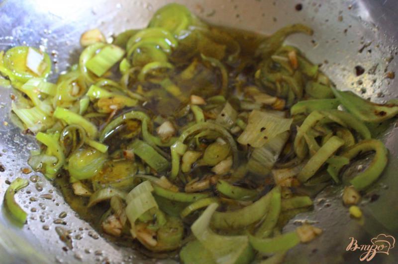 Фото приготовление рецепта: Фасолевый салат в средиземноморском стиле. шаг №6