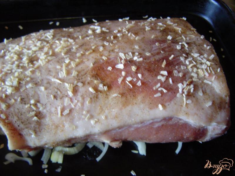 Фото приготовление рецепта: Запеченная свиная корейка шаг №5