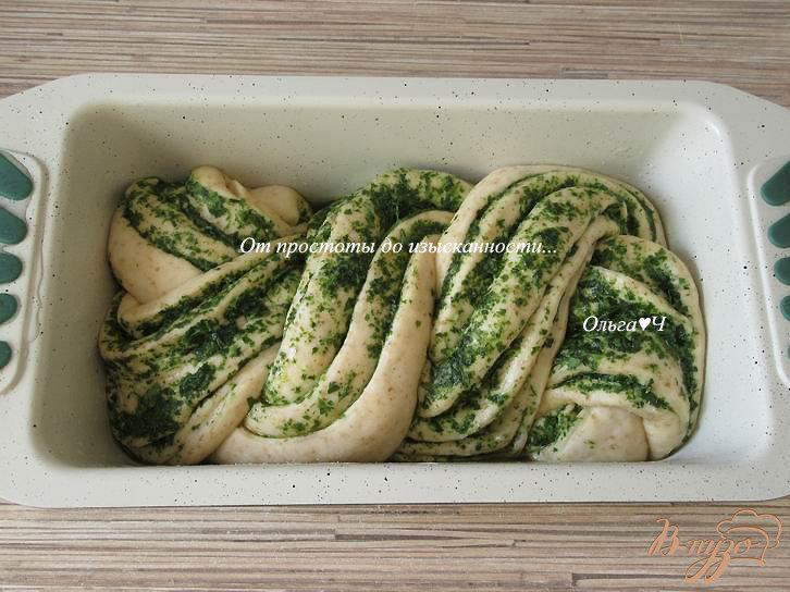 Фото приготовление рецепта: Чесночный хлеб с зеленью шаг №9