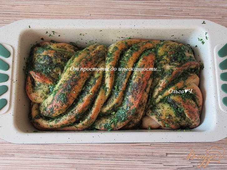 Фото приготовление рецепта: Чесночный хлеб с зеленью шаг №10