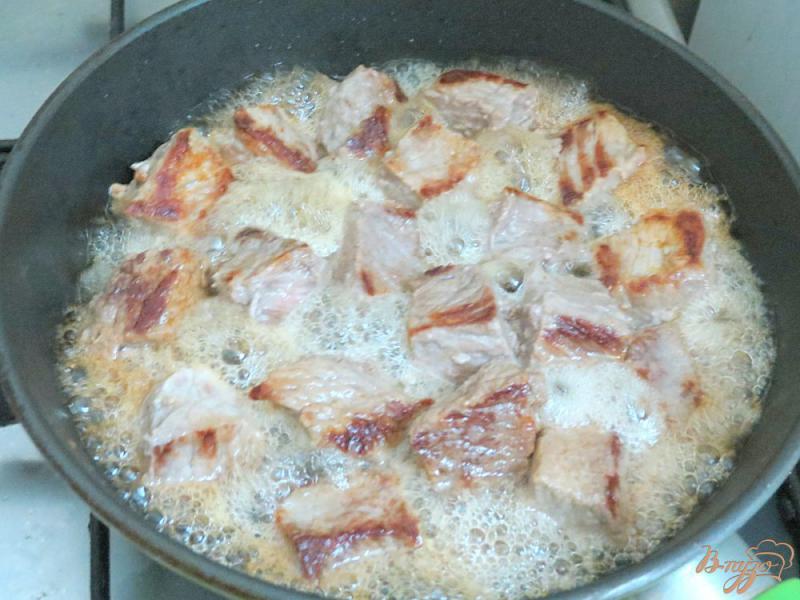 Фото приготовление рецепта: Свинина с острым перцем и аджикой шаг №2