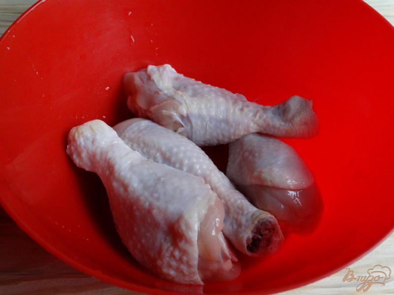 Фото приготовление рецепта: Куриные голени в лаймово-чесночном маринаде шаг №5