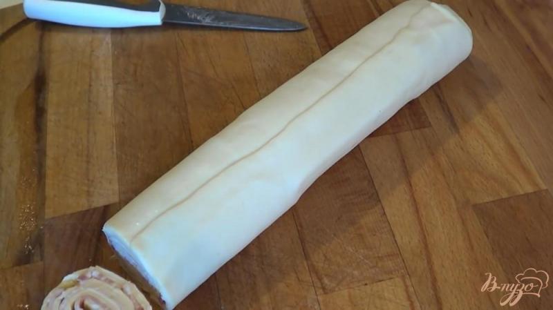 Фото приготовление рецепта: Булочки с беконом и сыром шаг №5