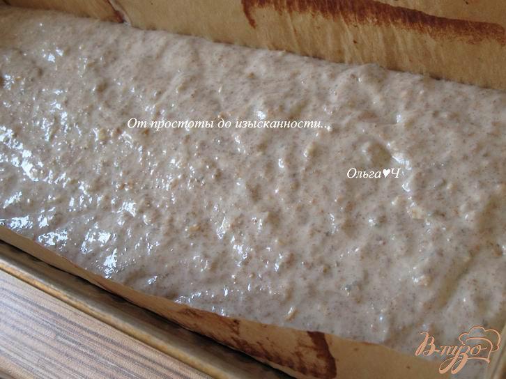 Фото приготовление рецепта: Черный хлеб от Рэйчел Аллен шаг №4