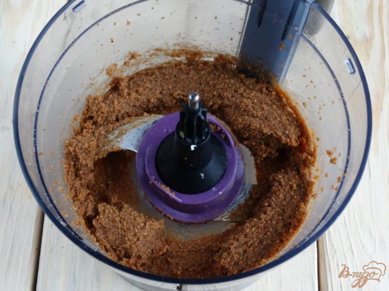 Фото приготовление рецепта: Домашняя арахисовая паста шаг №7