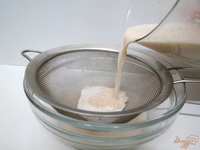 Фото приготовление рецепта: Овсяное молоко шаг №5