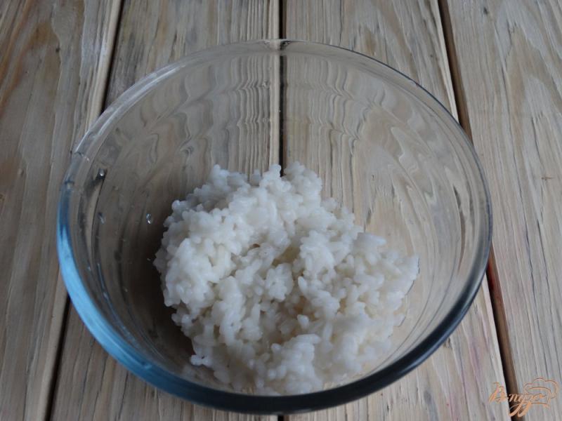 Фото приготовление рецепта: Рисовая запеканка с вареньем шаг №1
