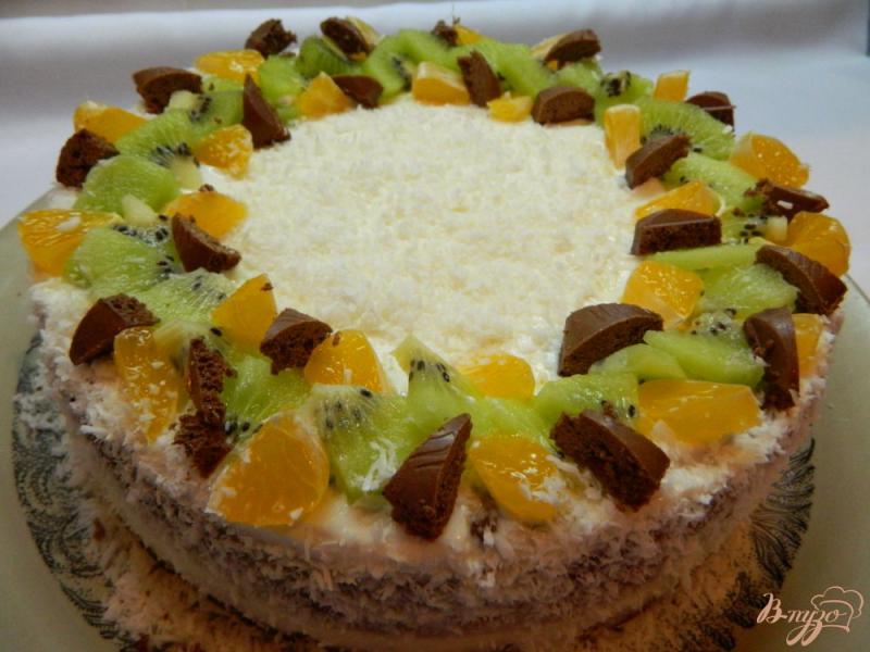 Фото приготовление рецепта: Бисквитный торт Нежность шаг №9