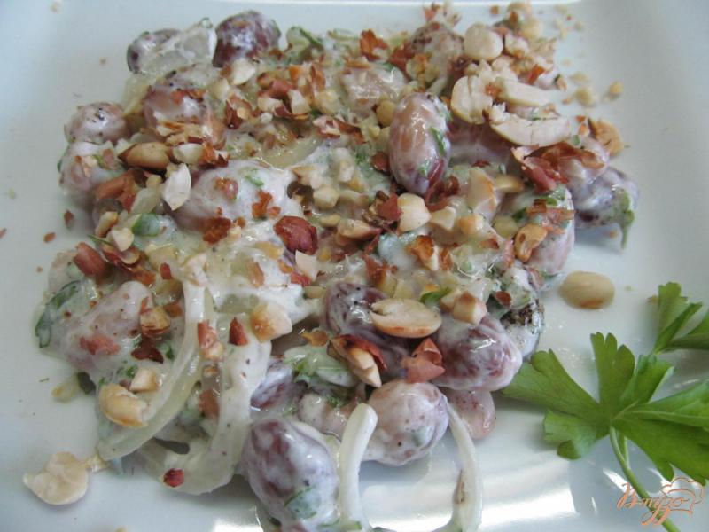 Фото приготовление рецепта: Салат из фасоли с арахисом шаг №6