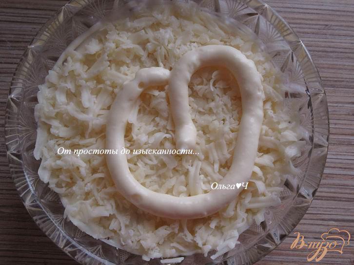 Фото приготовление рецепта: Салат «Мимоза» с сыром шаг №5