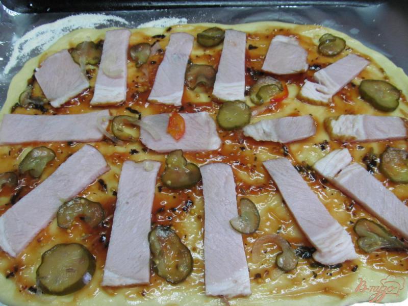 Фото приготовление рецепта: Пицца «Казацкая» шаг №6