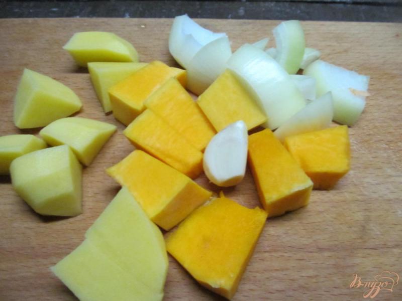 Фото приготовление рецепта: Котлеты из баранины с тыквой и картофелем шаг №1