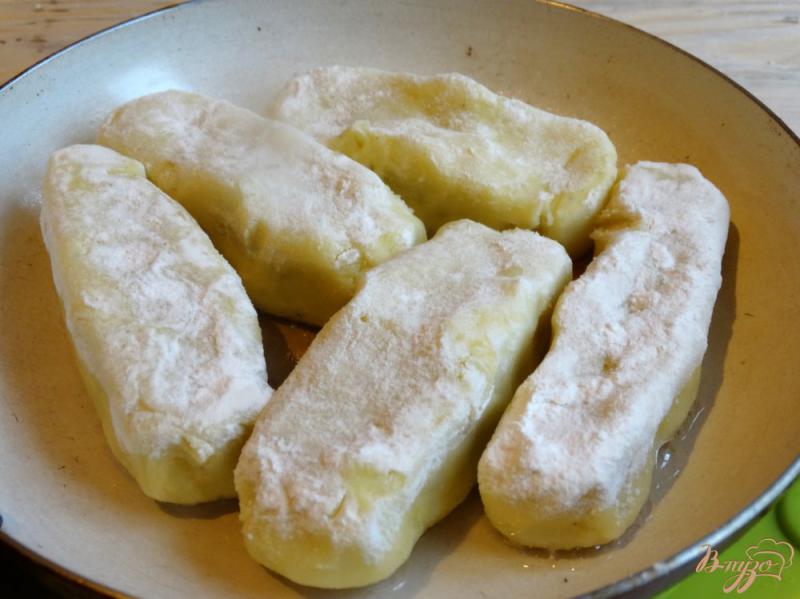 Фото приготовление рецепта: Картофельные зразы с сыром шаг №7