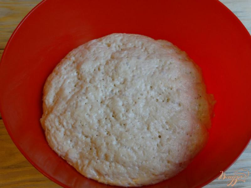 Фото приготовление рецепта: Фокачча с сыром в мультиварке шаг №5