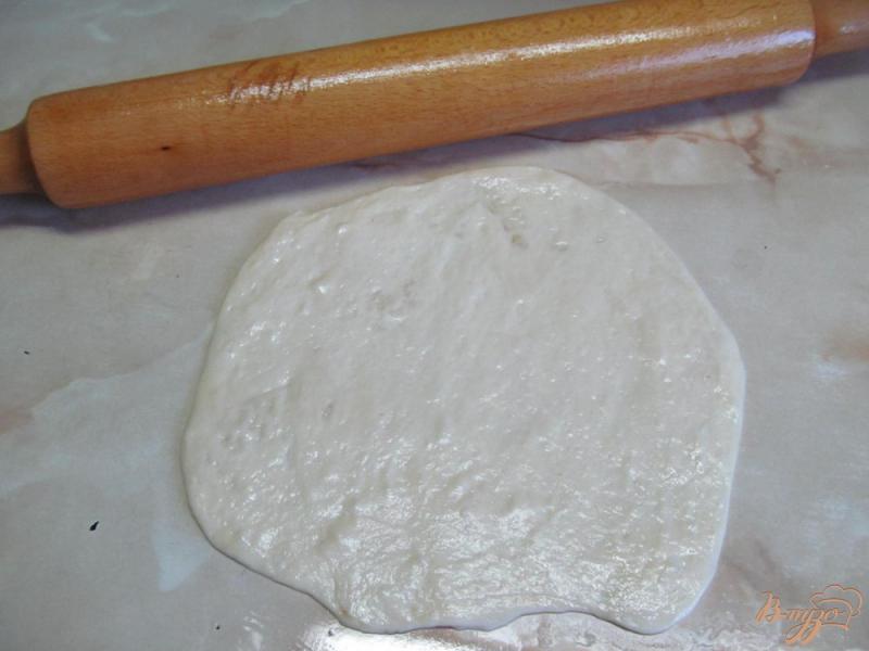 Фото приготовление рецепта: Пирог на лепешке шаг №2