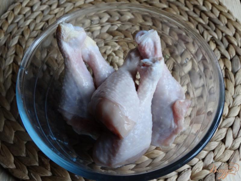 Фото приготовление рецепта: Куриные голени в аджике шаг №1