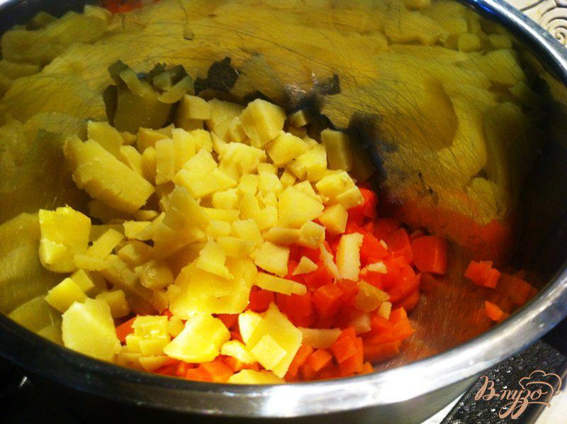 Фото приготовление рецепта: Овощной салат с ветчиной шаг №6