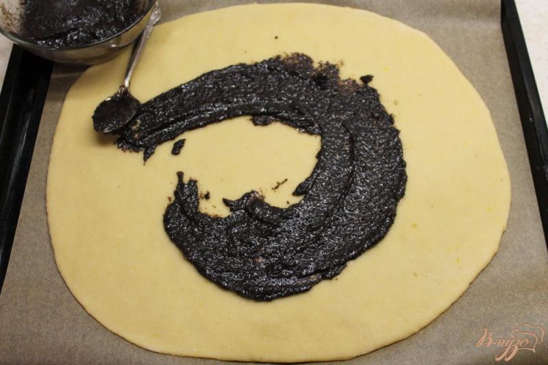 Фото приготовление рецепта: Пирог с маковой начинкой шаг №6