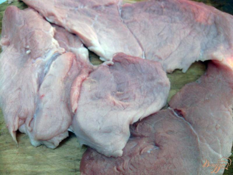 Фото приготовление рецепта: Свиные отбивные с карри в кляре шаг №2