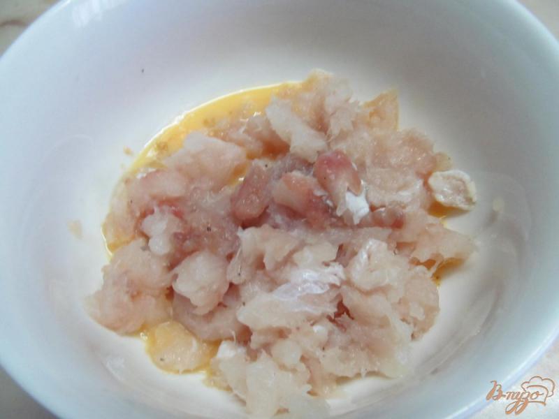 Фото приготовление рецепта: Рубленые котлеты из рыбы с яйцом шаг №1