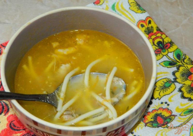 Фото приготовление рецепта: Быстрый суп с тушёнкой шаг №5