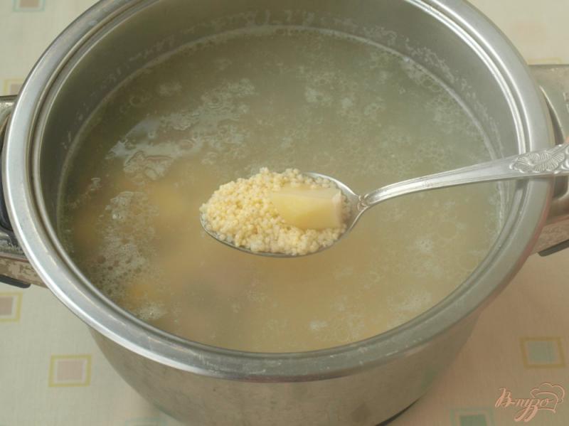 Фото приготовление рецепта: Мясной суп с пшеном и кукурузой шаг №2