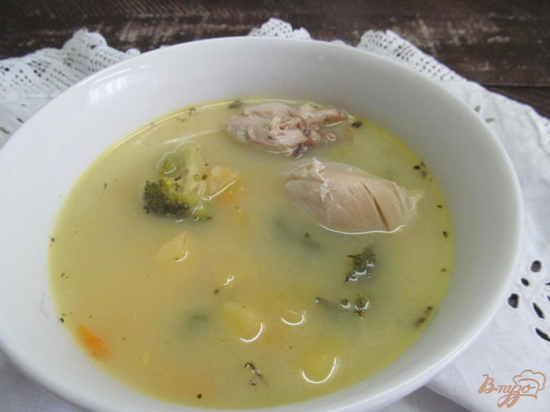 Фото приготовление рецепта: Сливочный суп с овощами на курином бульоне шаг №9