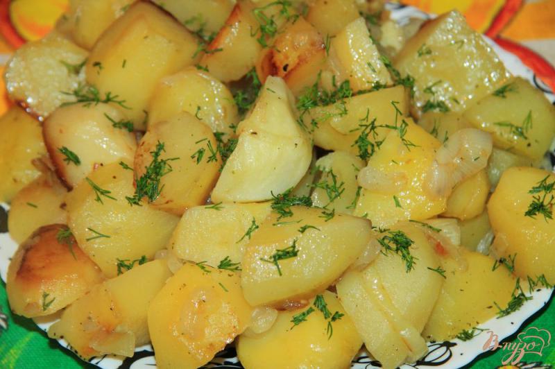 Фото приготовление рецепта: Картофель с луком, чесноком и специями в рукаве шаг №5